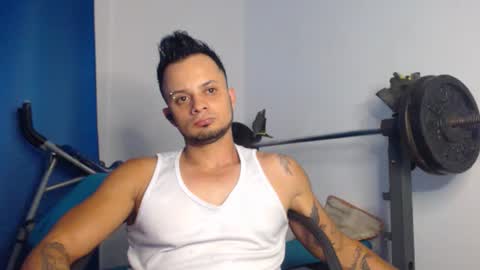 jacobjamess online show from December 28, 2:11 am