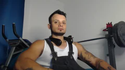 jacobjamess online show from January 27, 3:26 am