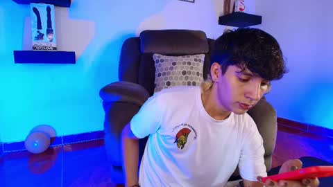 Snapshot of jacobo__parker21 chatting on February 9, 9:39 pm jacobo parker online show from February 9, 9:39 pm