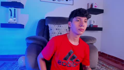Snapshot of jacobo__parker21 chatting on January 18, 10:39 pm jacobo parker online show from January 18, 10:39 pm