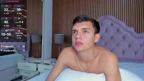 Snapshot of jacobrobeerts chatting on September 15, 3:57 pm Jacob online show from September 15, 3:57 pm