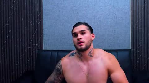 jacobsthorm online show from October 16, 4:42 am