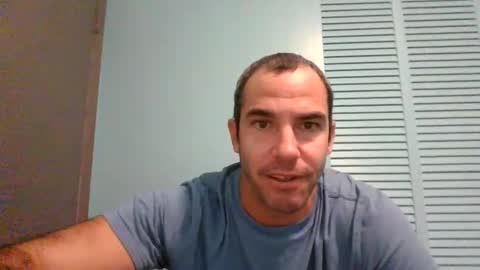 Snapshot of jacoff38 chatting on December 12, 6:21 pm jacoff38 online show from December 12, 6:21 pm