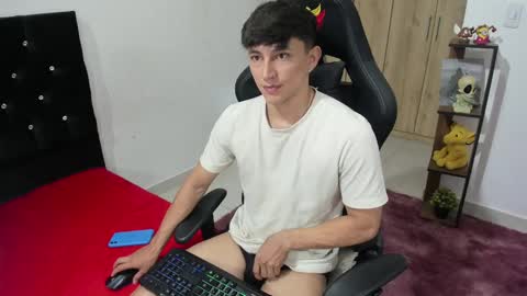 Snapshot of jacques_cardiet chatting on December 4, 4:05 pm jacobo online show from December 4, 4:05 pm