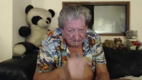 Snapshot of jacques_de_france chatting on October 2, 4:16 am Jacques online show from October 2, 4:16 am