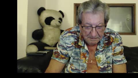 Snapshot of jacques_de_france chatting on September 22, 3:39 am Jacques online show from September 22, 3:39 am