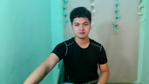 jade_halo online show from April 10, 2:35 pm