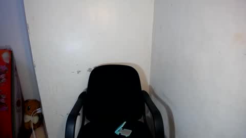 Snapshot of jade_kaizo chatting on January 3, 3:33 pm Jade online show from January 3, 3:33 pm