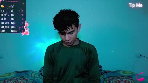 Snapshot of jaedasky_ chatting on December 24, 5:27 am javi15 online show from December 24, 5:27 am