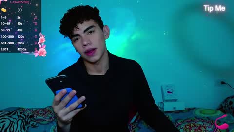 Snapshot of jaedasky_ chatting on December 20, 4:42 am javi15 online show from December 20, 4:42 am