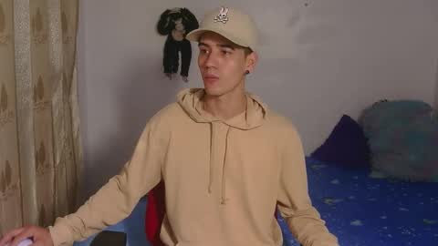 jahnk online show from November 5, 7:54 am