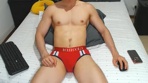 Snapshot of jahshot4 chatting on September 16, 4:24 am jahshot4 online show from September 16, 4:24 am
