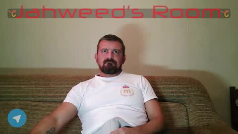 Snapshot of jahweed8 chatting on September 29, 10:57 am Jahweed online show from September 29, 10:57 am