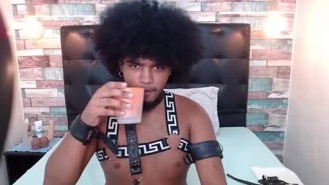 Snapshot of jaicob_runeer chatting on October 11, 2:15 am I AM JAICOB online show from October 11, 2:15 am
