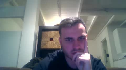 New on chat online show from January 31, 11:45 pm