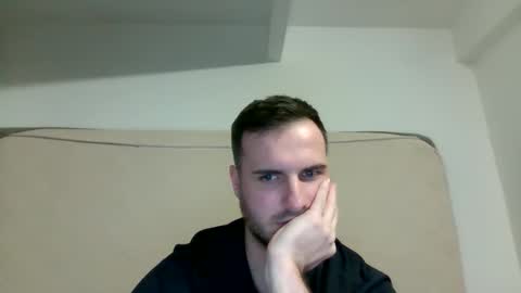 New on chat online show from February 7, 2:40 am