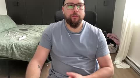 Snapshot of jake0333 chatting on February 25, 2:22 pm Jake online show from February 25, 2:22 pm