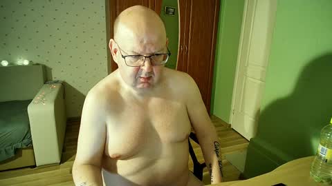 Snapshot of jake230975 chatting on December 29, 8:37 pm Jake2309 online show from December 29, 8:37 pm