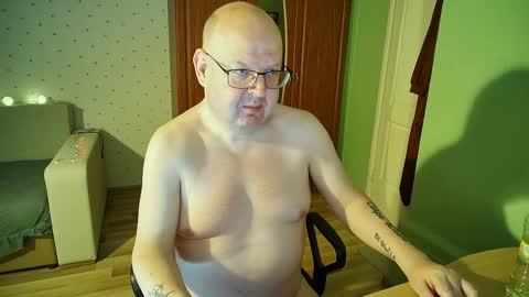 Snapshot of jake230975 chatting on December 25, 9:22 pm Jake2309 online show from December 25, 9:22 pm