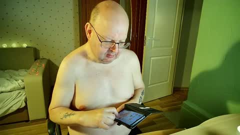 Snapshot of jake230975 chatting on February 16, 7:27 pm Jake2309 online show from February 16, 7:27 pm