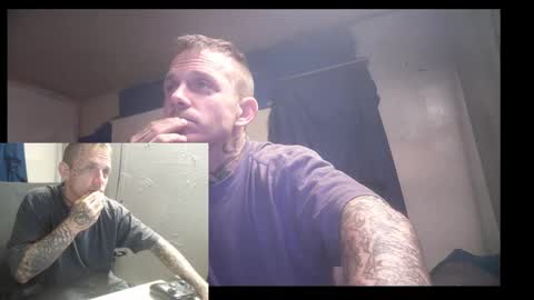Snapshot of jake265897 chatting on September 27, 6:55 am showingitoff online show from September 27, 6:55 am