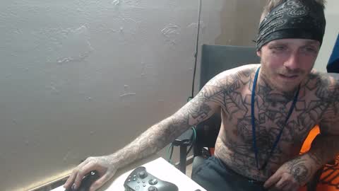Snapshot of jake265897 chatting on October 8, 2:38 am showingitoff online show from October 8, 2:38 am