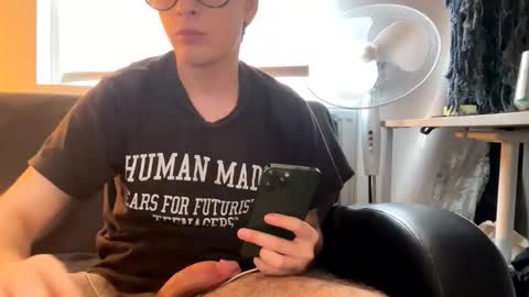 jake28822728 online show from October 2, 1:48 pm