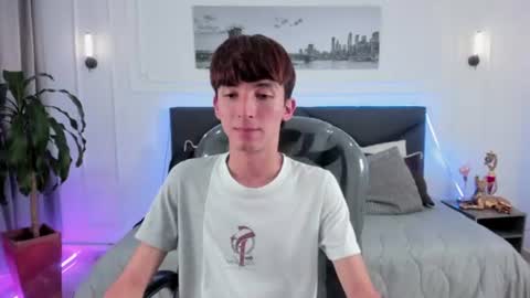 JAKE online show from June 22, 7:51 pm