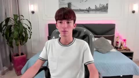 JAKE online show from June 25, 8:02 pm