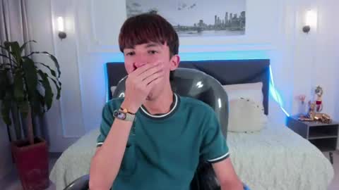 JAKE online show from June 19, 7:19 pm