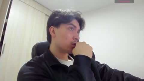 Snapshot of jake_murphy chatting on January 24, 5:53 pm jake_murphy online show from January 24, 5:53 pm