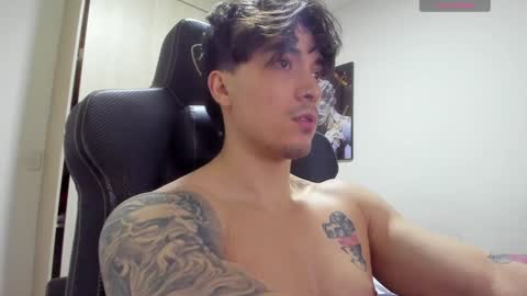 Snapshot of jake_murphy chatting on January 23, 6:17 am jake_murphy online show from January 23, 6:17 am