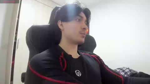Snapshot of jake_murphy chatting on February 26, 6:32 pm jake_murphy online show from February 26, 6:32 pm