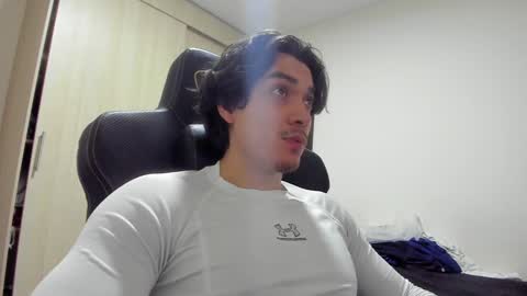 Snapshot of jake_murphy chatting on December 28, 5:55 am jake_murphy online show from December 28, 5:55 am