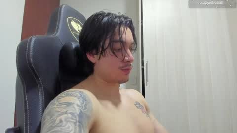 Snapshot of jake_murphy chatting on December 16, 4:45 am jake_murphy online show from December 16, 4:45 am