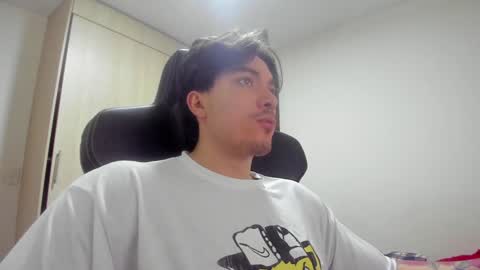Snapshot of jake_murphy chatting on February 6, 9:49 pm jake_murphy online show from February 6, 9:49 pm