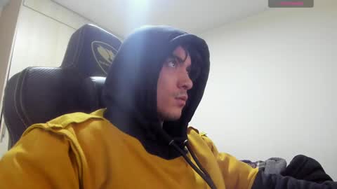 Snapshot of jake_murphy chatting on December 21, 6:34 pm jake_murphy online show from December 21, 6:34 pm