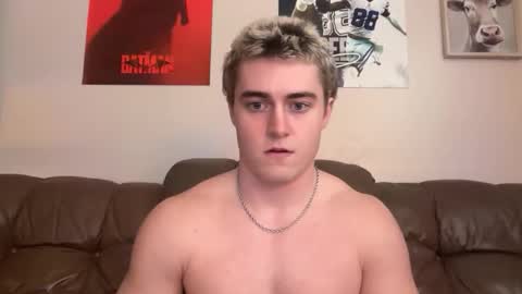 jake_nake online show from February 5, 6:48 pm