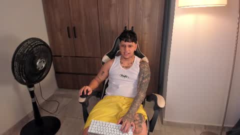 Jake Pons online show from June 20, 5:45 am