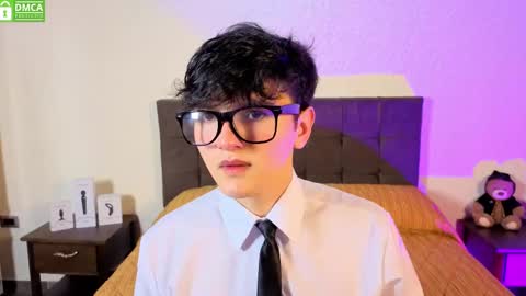 Snapshot of jake_spader chatting on October 7, 1:32 am jake_spader online show from October 7, 1:32 am