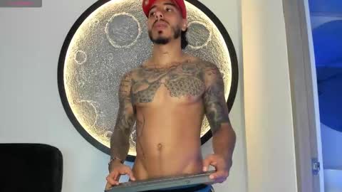 Santiago online show from November 16, 1:19 am