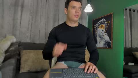 Snapshot of jakee_tyler chatting on February 25, 12:47 am Jake Tyler online show from February 25, 12:47 am