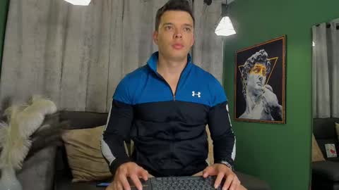 Snapshot of jakee_tyler chatting on February 12, 4:33 pm Jake Tyler online show from February 12, 4:33 pm