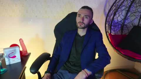 jakemagnus_ online show from February 14, 2:39 am