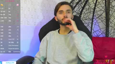 jakemagnus_ online show from February 25, 6:53 pm