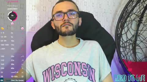 jakemagnus_ online show from February 22, 1:23 pm