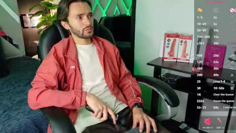 jakemagnus_ online show from September 19, 1:44 pm