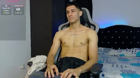 JakeMonroe online show from June 5, 3:40 pm