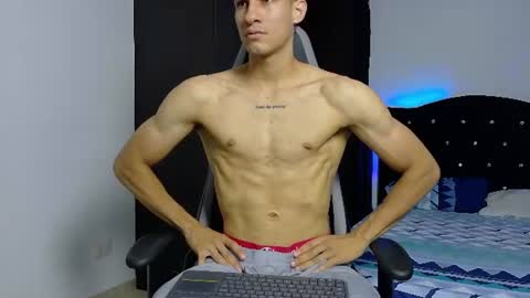 JakeMonroe online show from June 10, 9:04 pm