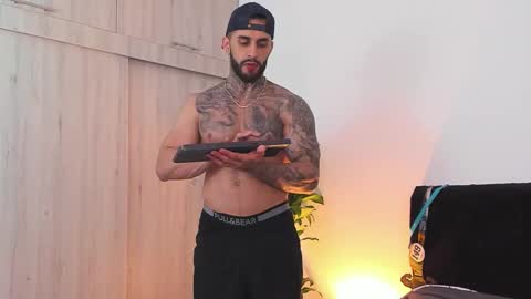 Jake Orthega online show from November 6, 5:54 am